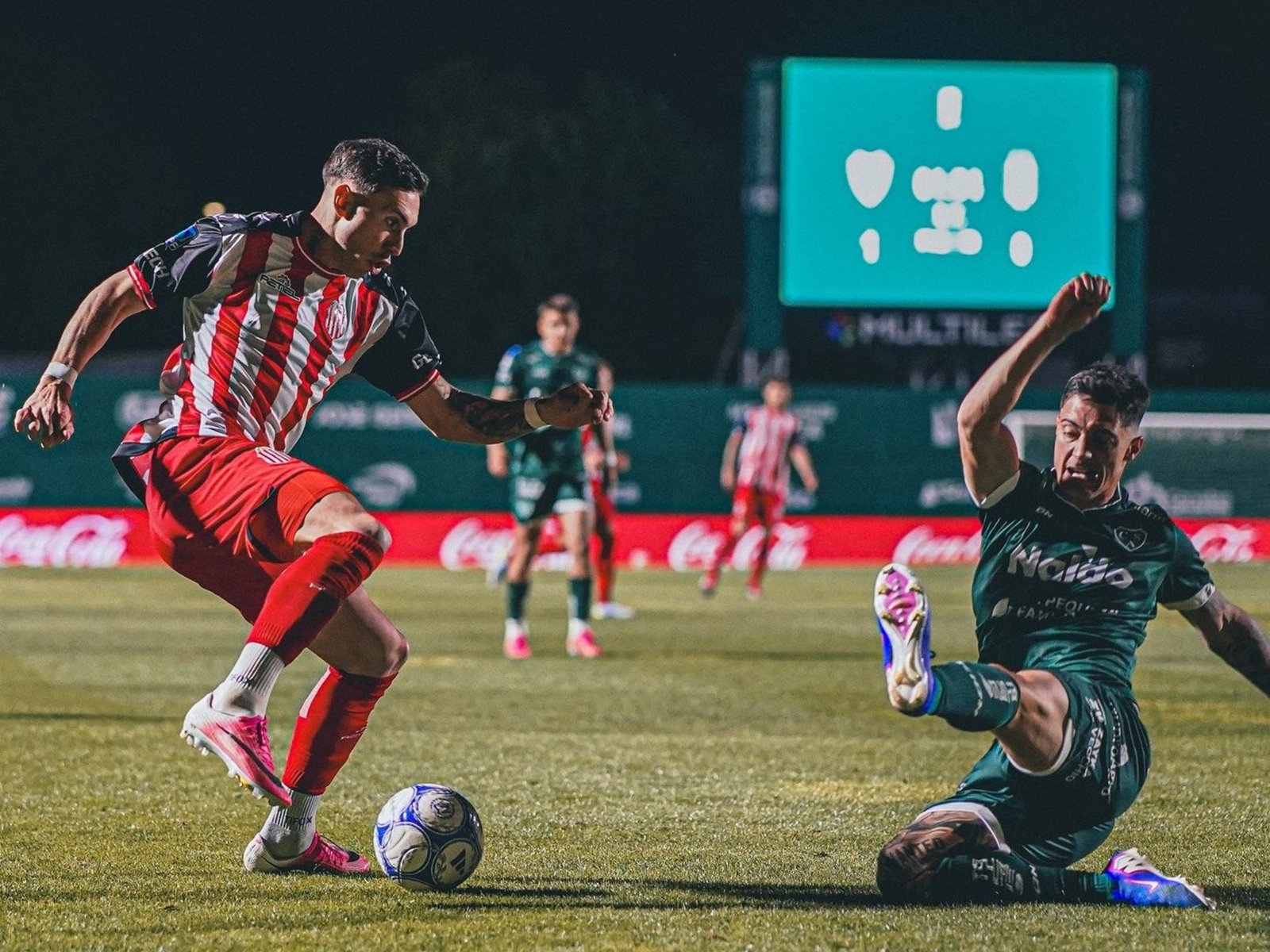 el arbitraje polémico contra Sarmiento mancha el cierre del Torneo Clausura